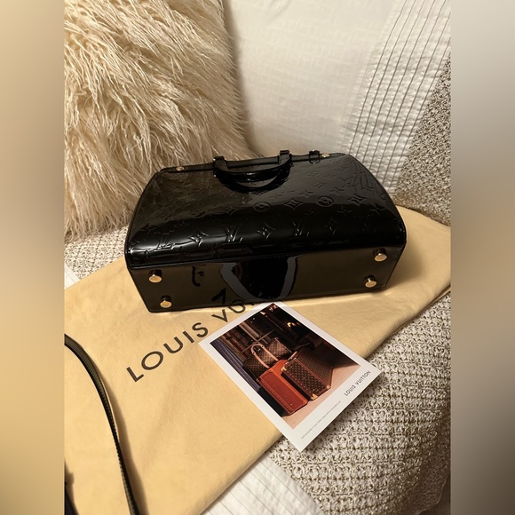 BREA MM Louis Vuitton Bag🖤 - Picture 14 of 16
